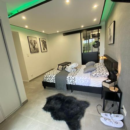 Appart Dans Un Superbe Quartier Wierde Villa Namur Dış mekan fotoğraf